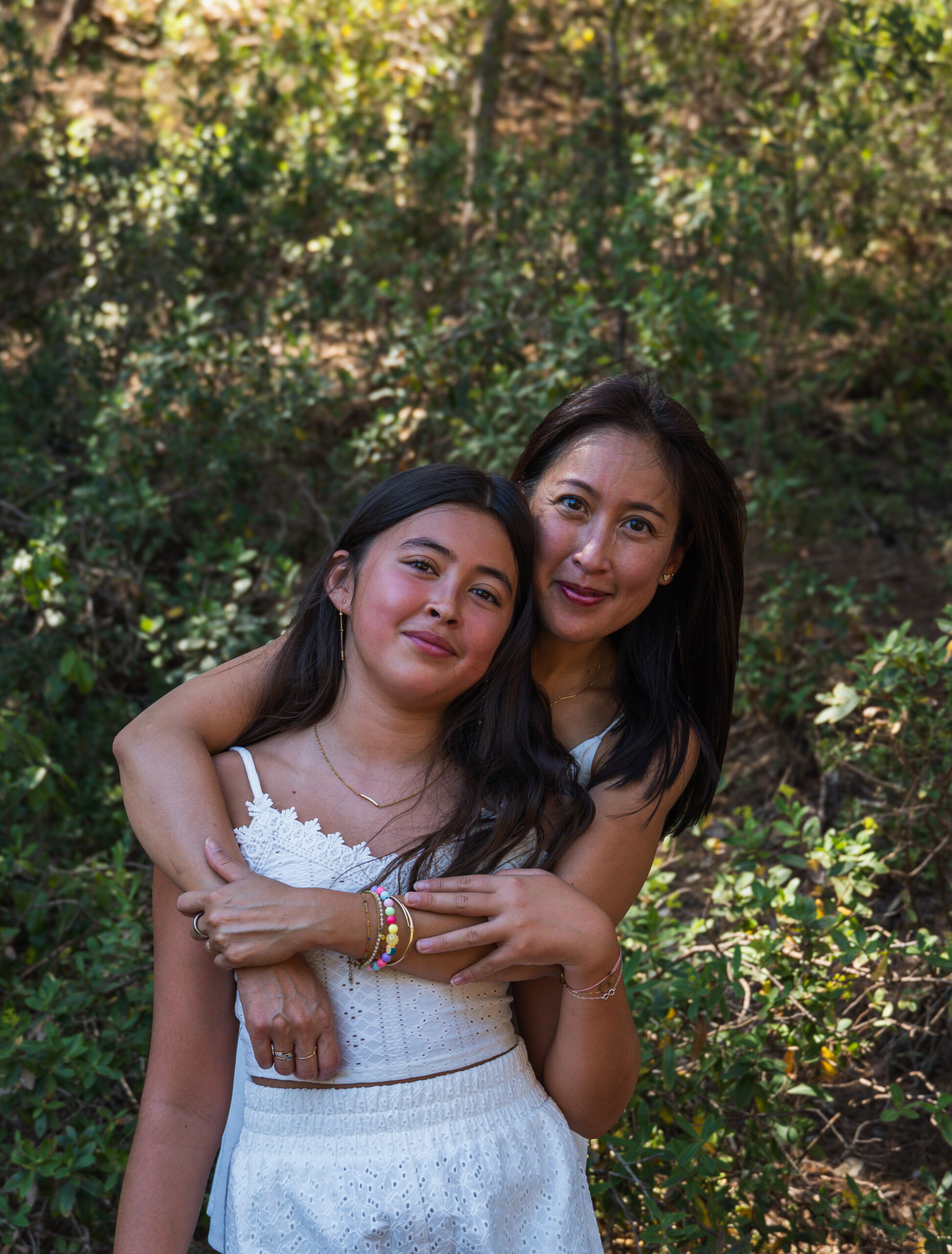 Séance photo mère-fille en extérieur à La Ciotat
